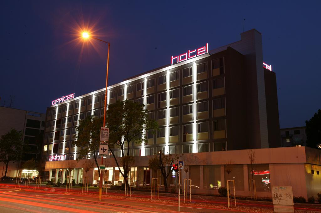 Aston Hotel Bratislava Exterior foto